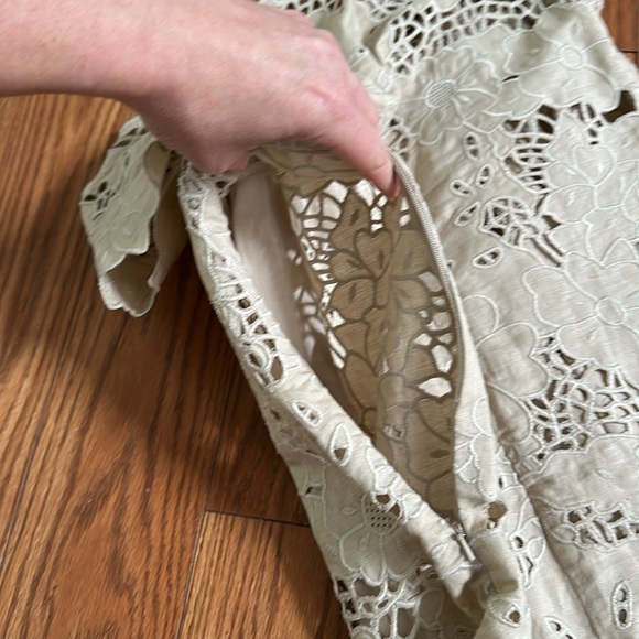 LAUNDRY Linen Embroidered Eyelet Short Sleeve Cutout Lace Mini Dress Beige 4 - Picture 7 of 9